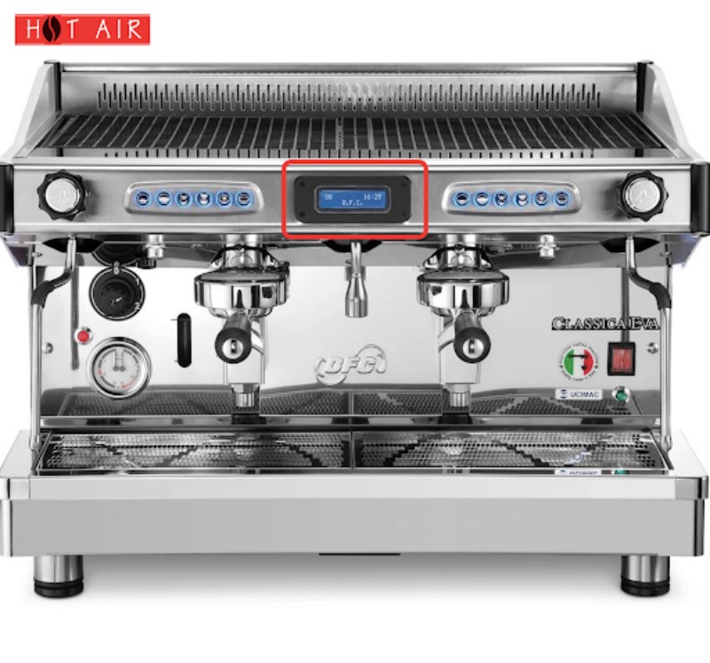 Màn hình máy pha cà phê BFC Classica Eva Plus 2G14EL hiển thị thông số kỹ thuật và thống kê số tách cà phê đã chiết suất