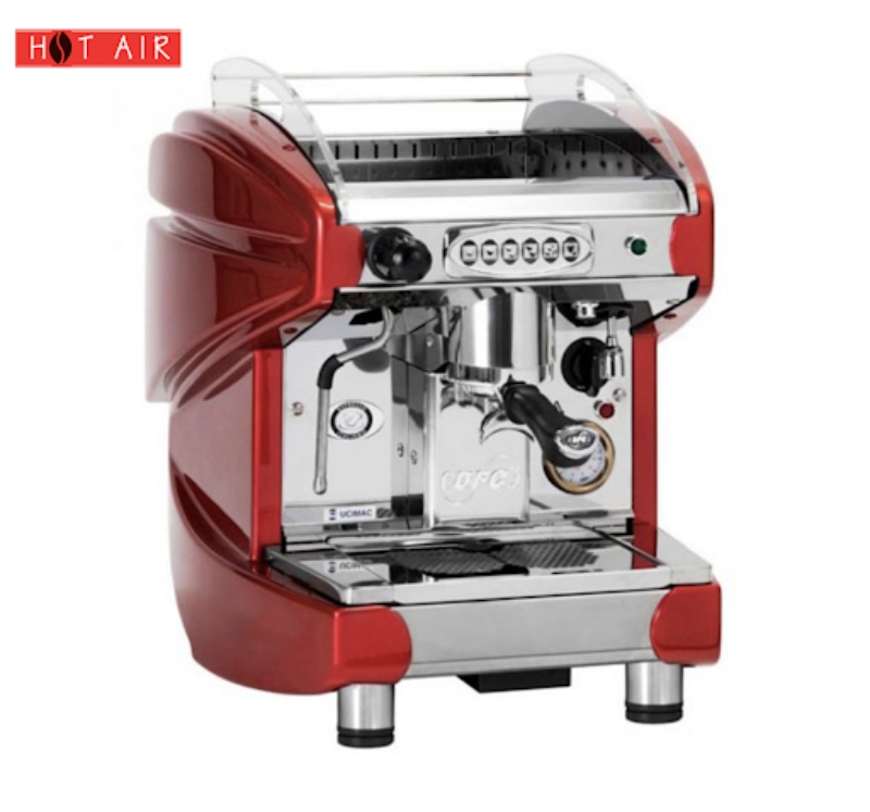 Thân máy pha cà phê BFC Lira (QA) 1G/4/EL được làm từ thép không gỉ