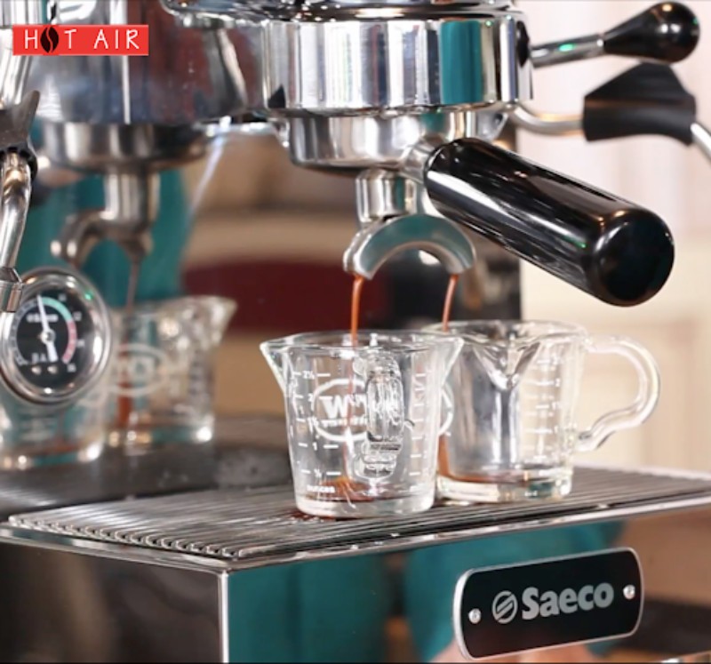 Máy pha cà phê Saeco SE 50 sử dụng công nghệ Triple thermoblock